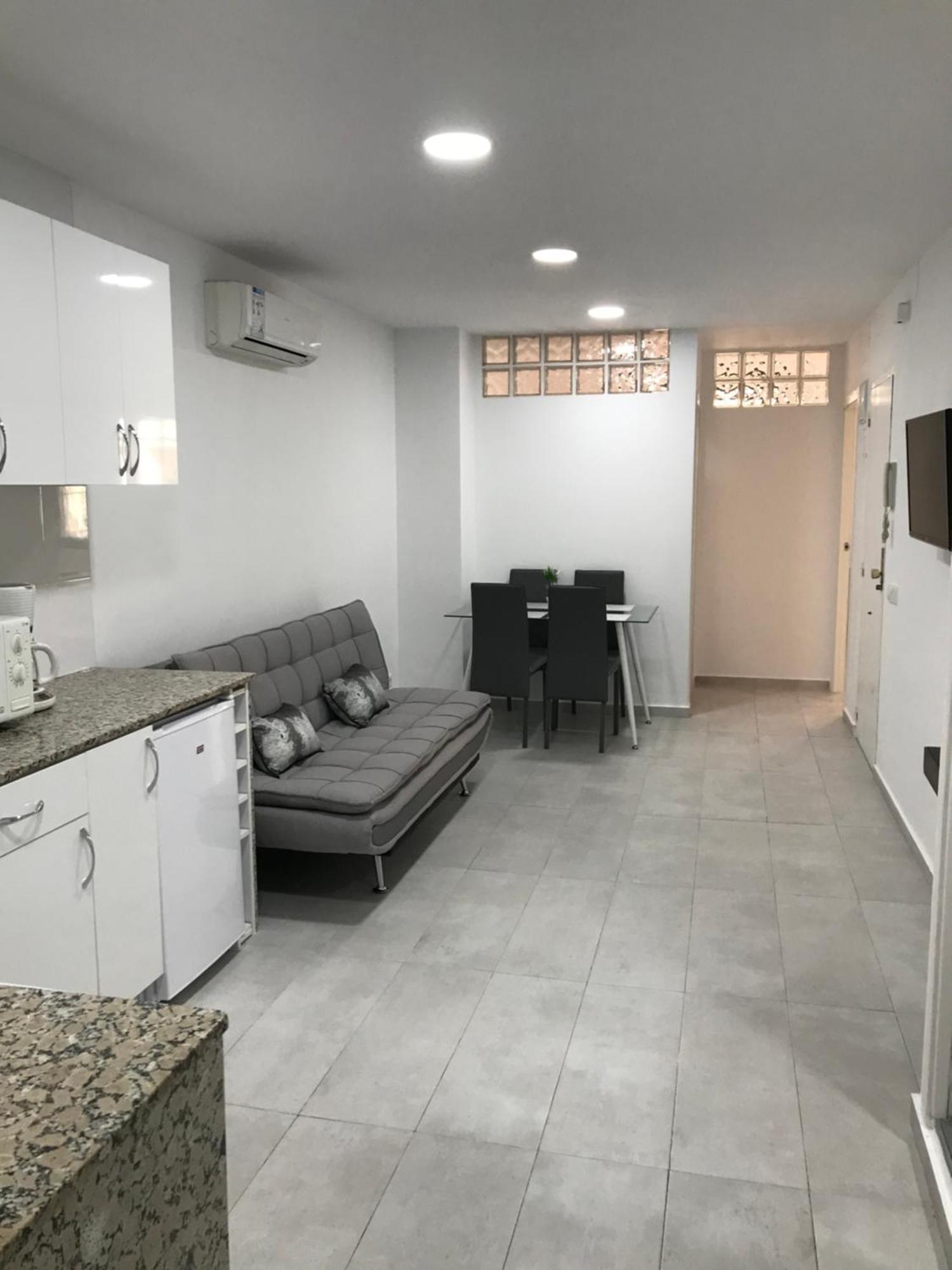 15 Rafael Altamira Apartmento 2 Minutes From Sea Alicante Buitenkant foto